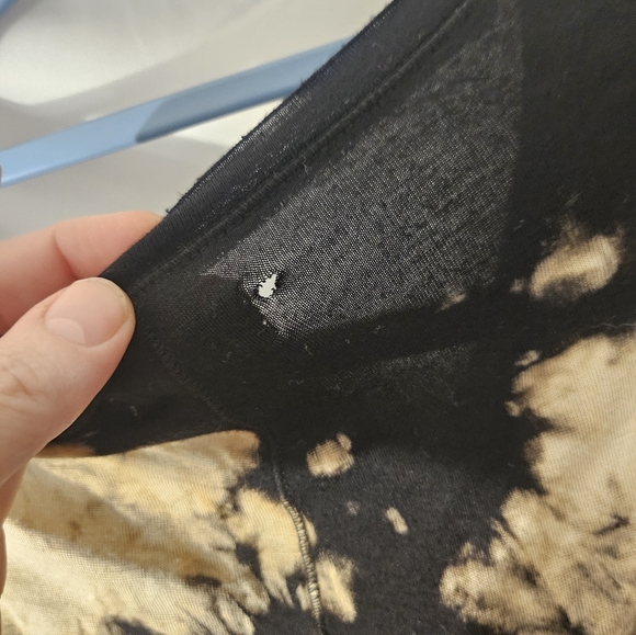 Paper Flower Trendy Tween Fashion Tie Dye V-Neck Long Sleeve Top - Egret Black - Picture 4 of 10